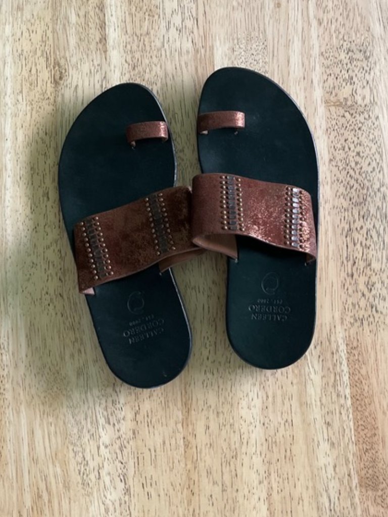 Calleen Cordero Studded Pewter Leather Veda Sandals Size 8